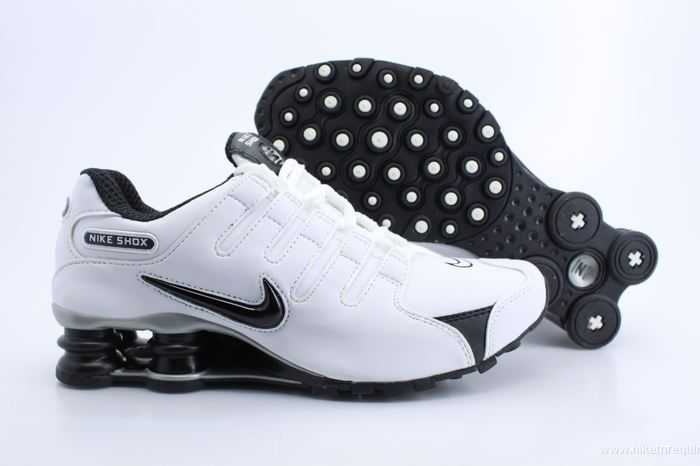 blanc et noir Nike Shox NZ chaussures de sport (4)